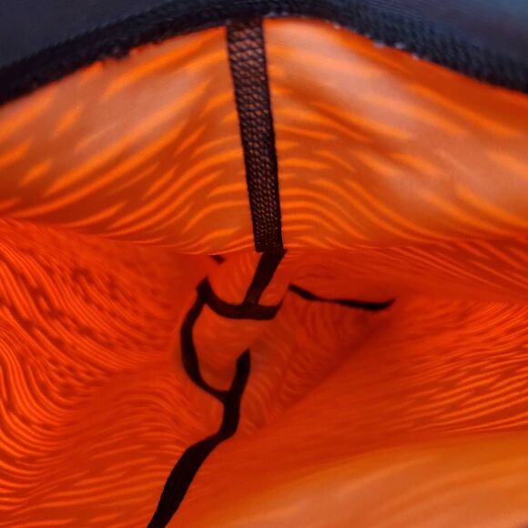 Under Armour Heat Gear Mid-rise Geometric Active Capri Leggings Dark Gray Orange - Picture 12 of 14